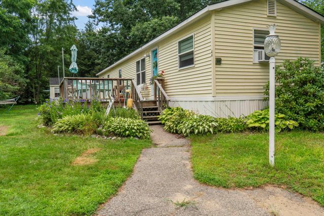 44 Donna Drive, Exeter, NH 03833
