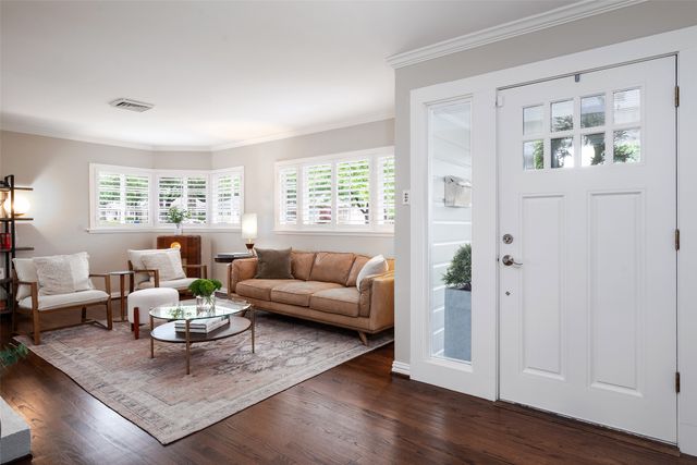 6158 Anita Street, Dallas, TX 75214