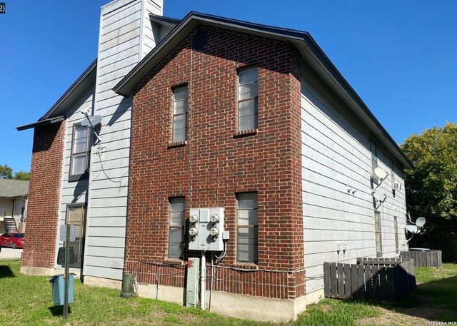 806 Station, Converse, TX 78109