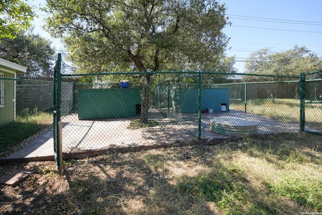 20411 Gathering Oak, San Antonio, TX 78258