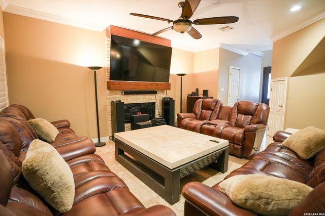 20411 Gathering Oak, San Antonio, TX 78258