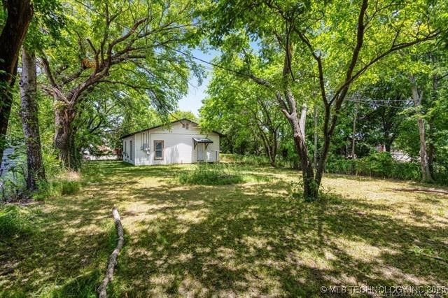 75 W Liveoak Street, Durant, OK 74701