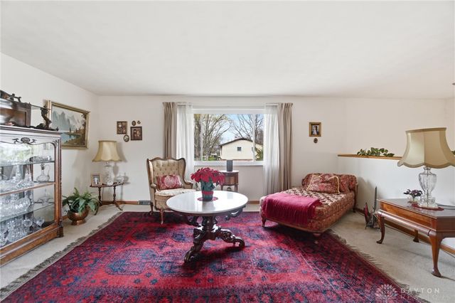 2761 La Cresta Drive, Beavercreek, OH 45431