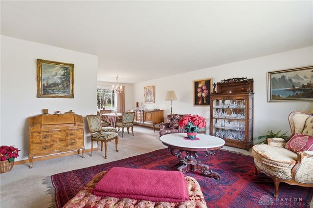2761 La Cresta Drive, Beavercreek, OH 45431