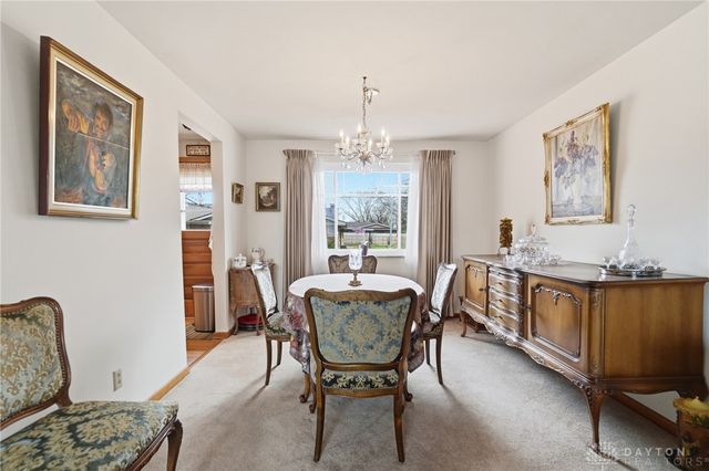 2761 La Cresta Drive, Beavercreek, OH 45431