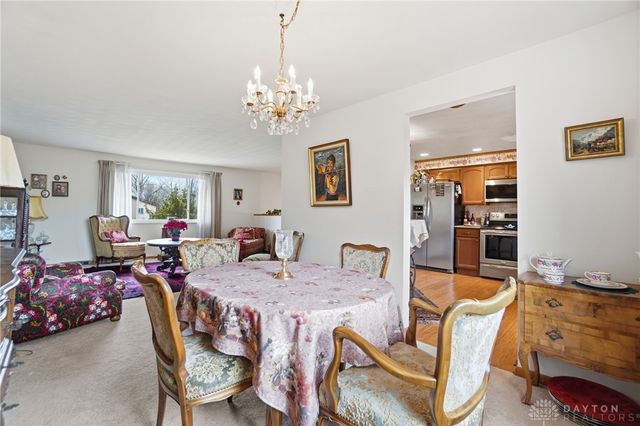 2761 La Cresta Drive, Beavercreek, OH 45431