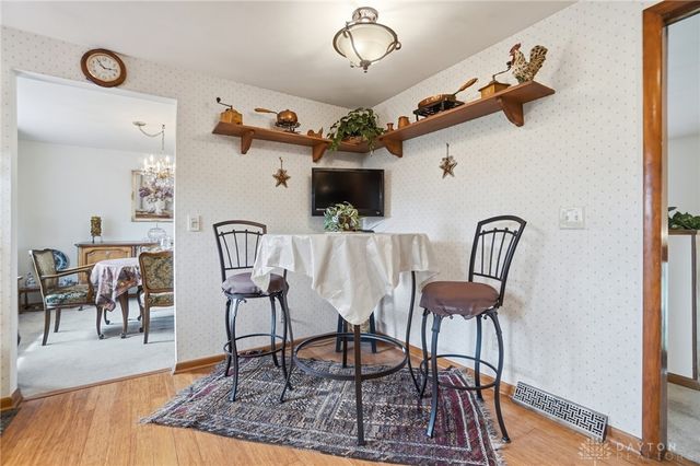 2761 La Cresta Drive, Beavercreek, OH 45431