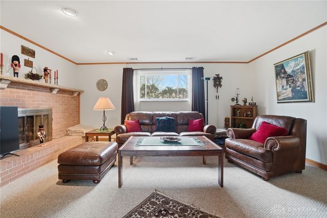 2761 La Cresta Drive, Beavercreek, OH 45431