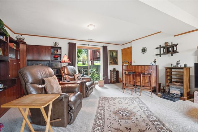 2761 La Cresta Drive, Beavercreek, OH 45431
