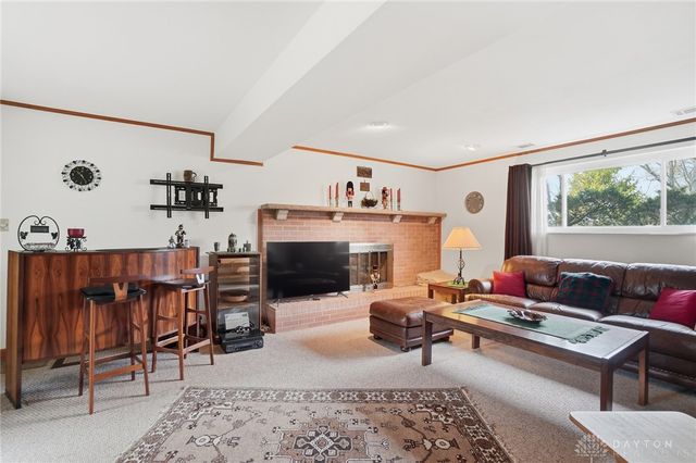 2761 La Cresta Drive, Beavercreek, OH 45431