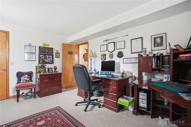 2761 La Cresta Drive, Beavercreek, OH 45431