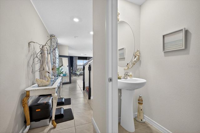 35386 SPRUCE KNOB COURT, Dade City, FL 33525