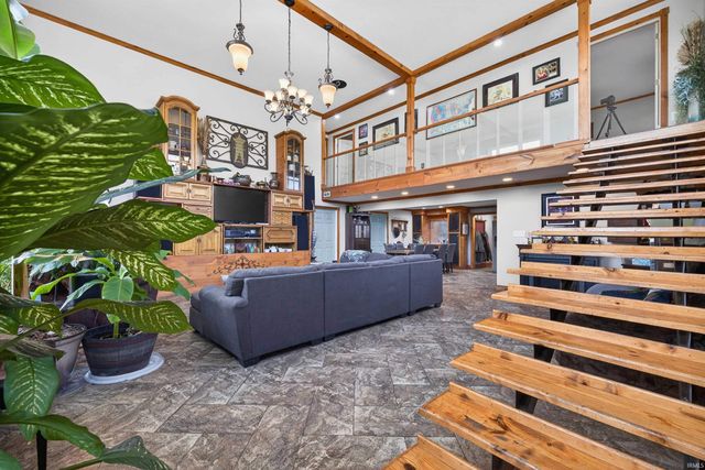 5801 St Rd 158, Bedford, IN 47421