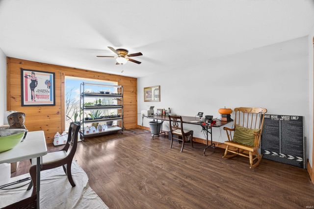 5801 St Rd 158, Bedford, IN 47421