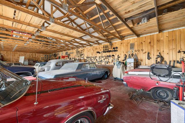 5801 St Rd 158, Bedford, IN 47421