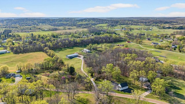 5801 St Rd 158, Bedford, IN 47421