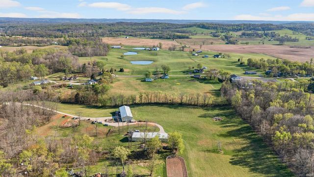 5801 St Rd 158, Bedford, IN 47421