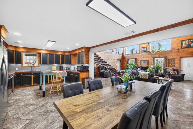 5801 St Rd 158, Bedford, IN 47421