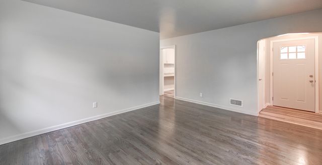 4727 Harrison Street, Gary, IN 46408