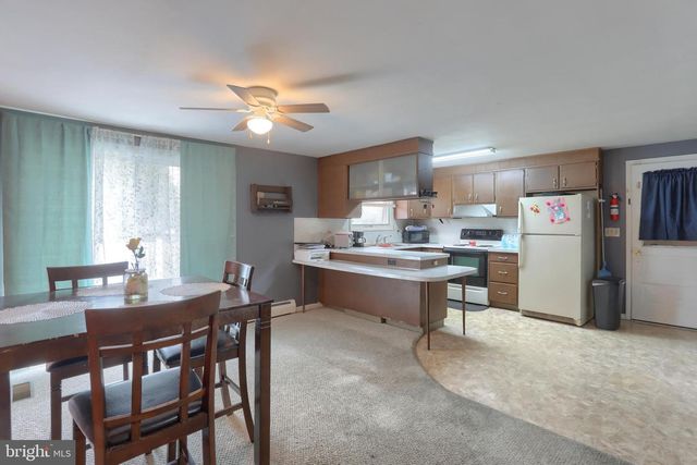 905 SKYLINE DR, Lebanon, PA 17046