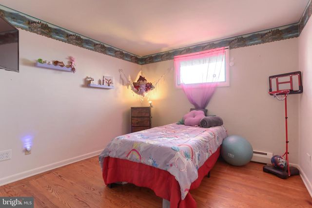 905 SKYLINE DR, Lebanon, PA 17046