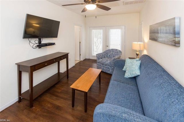 218 66th St Apt A, Virginia Beach, VA 23451