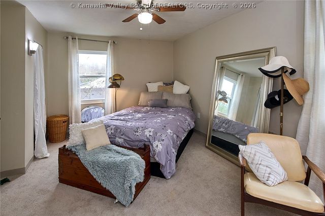 5219 Kel Dawn Circle, Cross Lanes, WV 25313