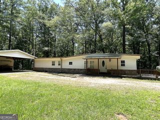 56 Beaver Cove Drive, Lagrange, GA 30240