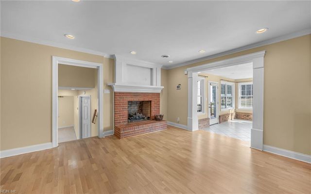 341 George Washington HWY S, Chesapeake, VA 23323