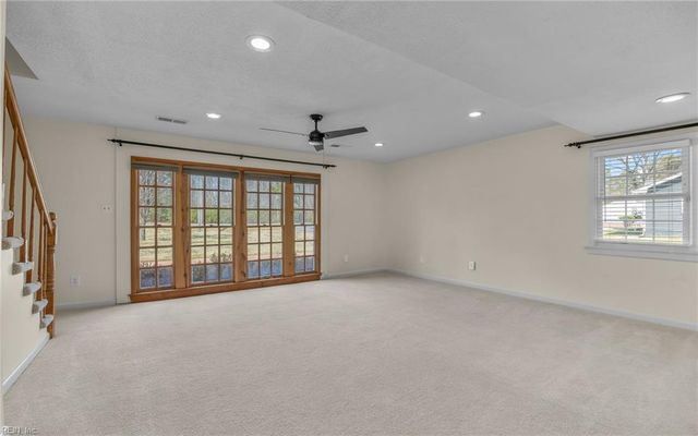 341 George Washington HWY S, Chesapeake, VA 23323