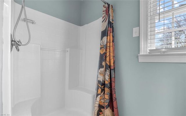 341 George Washington HWY S, Chesapeake, VA 23323