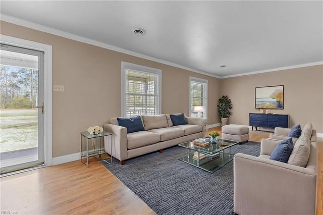 341 George Washington HWY S, Chesapeake, VA 23323