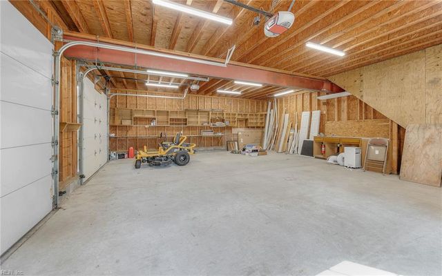 341 George Washington HWY S, Chesapeake, VA 23323