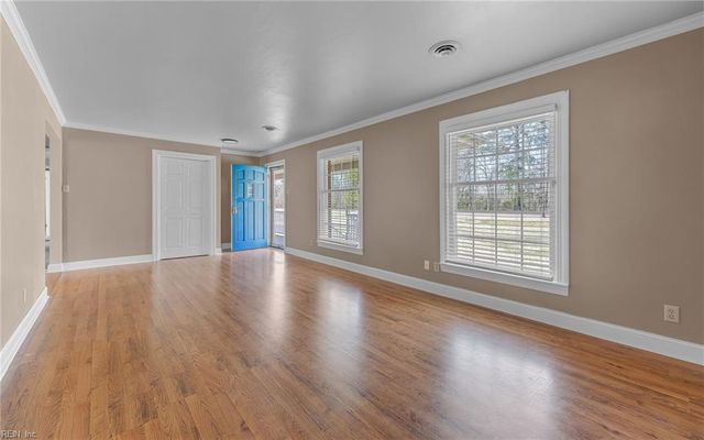 341 George Washington HWY S, Chesapeake, VA 23323