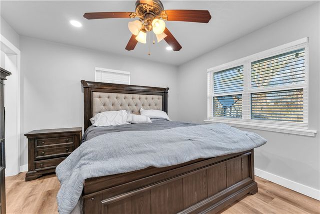 1813 S " J " Street, Rogers, AR 72756