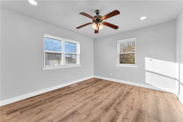 1813 S " J " Street, Rogers, AR 72756