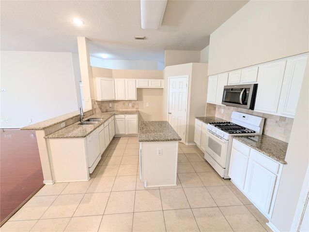 6012 Timber Oaks Ridge, Humble, TX 77346