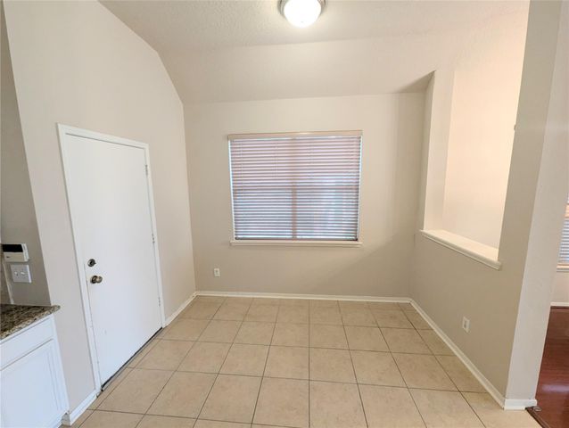 6012 Timber Oaks Ridge, Humble, TX 77346