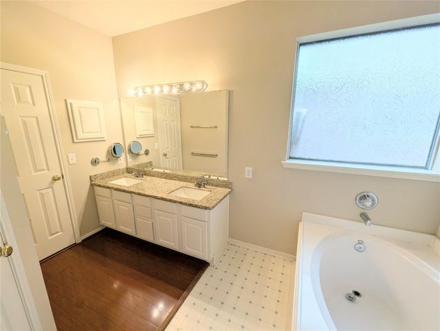 6012 Timber Oaks Ridge, Humble, TX 77346