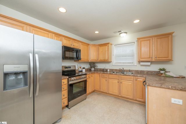 110 Redstem Drive, Simpsonville, SC 29681