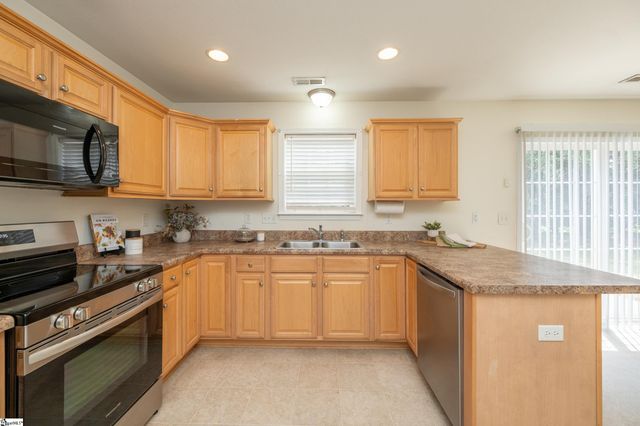 110 Redstem Drive, Simpsonville, SC 29681