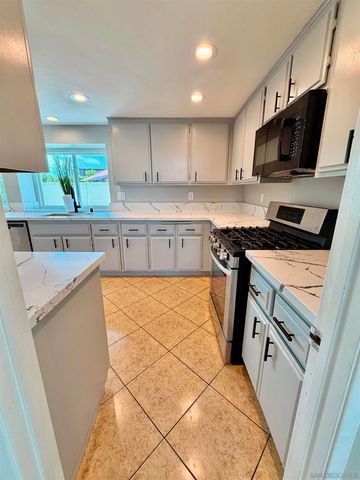 28955 Via Marsala, Menifee, CA 92584