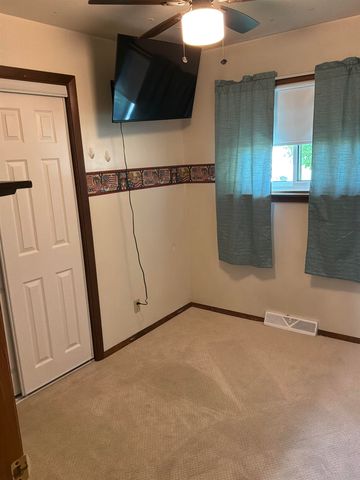 4648 Meadow Court Road, Auburn, MI 48611