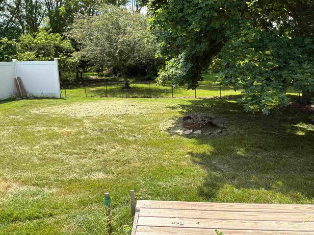 4648 Meadow Court Road, Auburn, MI 48611