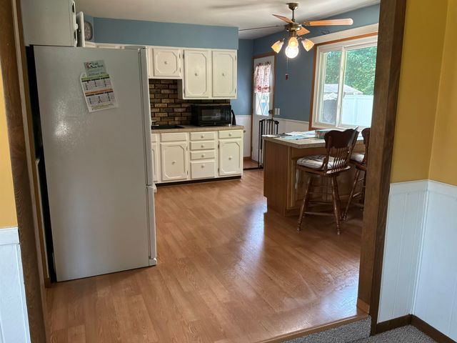 4648 Meadow Court Road, Auburn, MI 48611