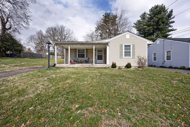 703 E Main Street, Danville, KY 40422