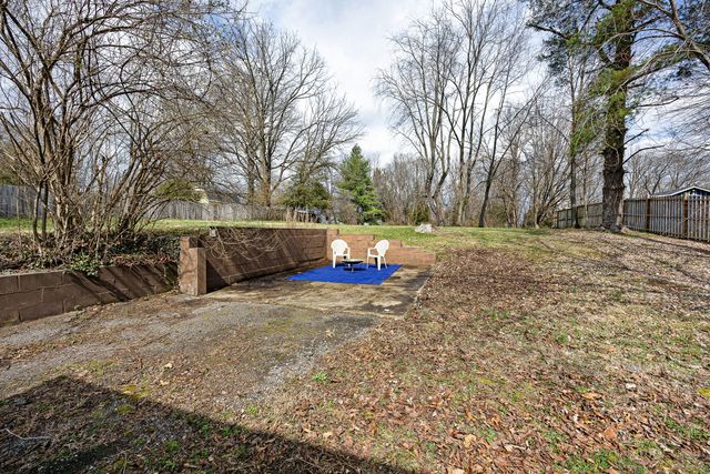 703 E Main Street, Danville, KY 40422