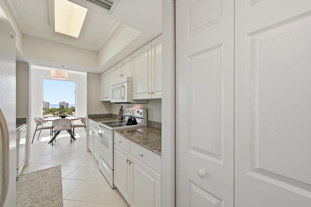 2880 NE 14th Street Causeway 804, Pompano Beach, FL 33062