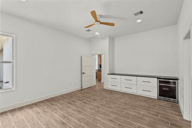 1863 Jones Drive, Alvin, TX 77511