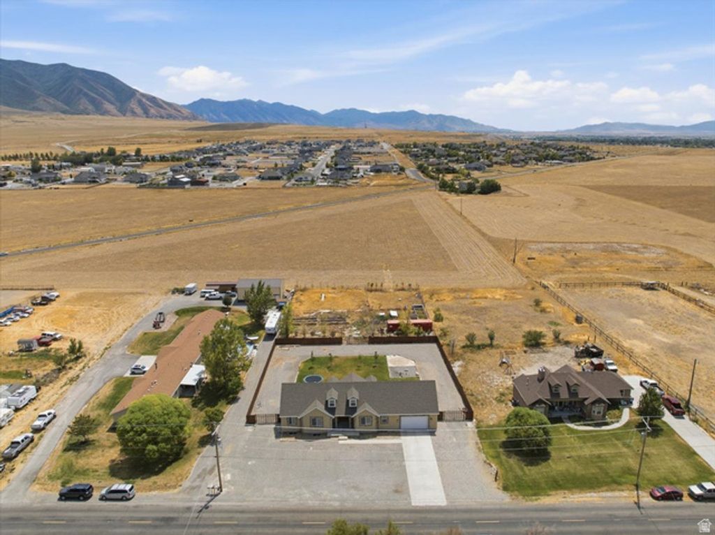 1232 E CANYON RD, Lake Point, UT 84074 — exterior